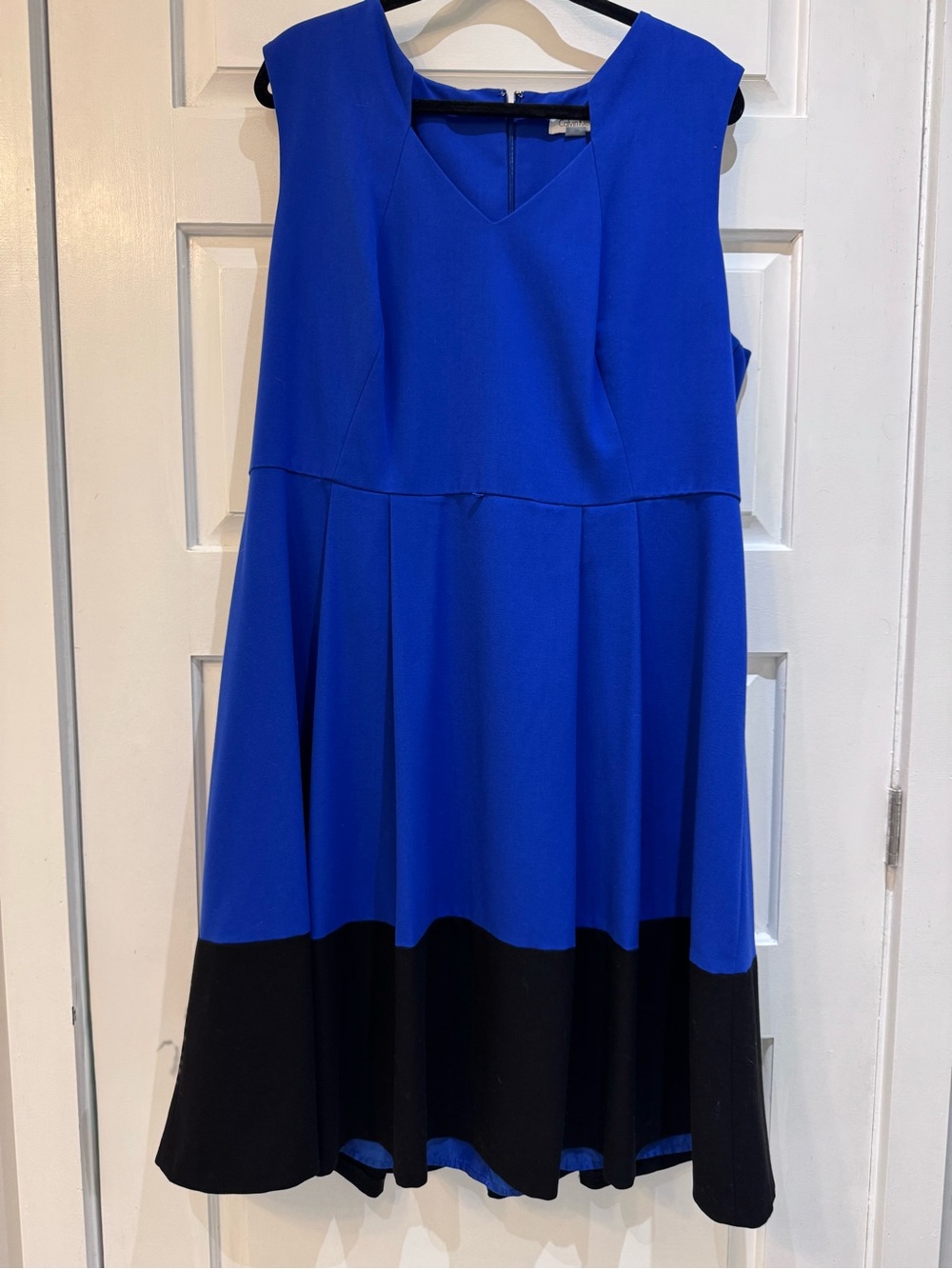 Calvin Klein Royal Blue and Black V‑Neck Fit & Flare Midi Dress - 18W